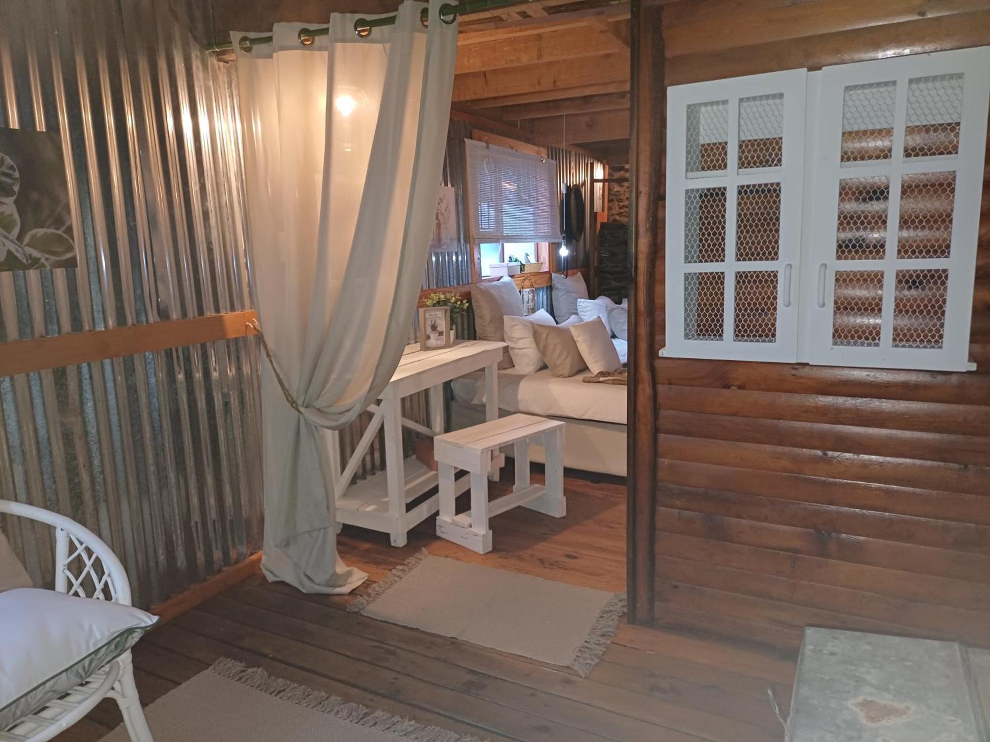 Owl'S Den 2 Apartment Oudtshoorn Exterior photo