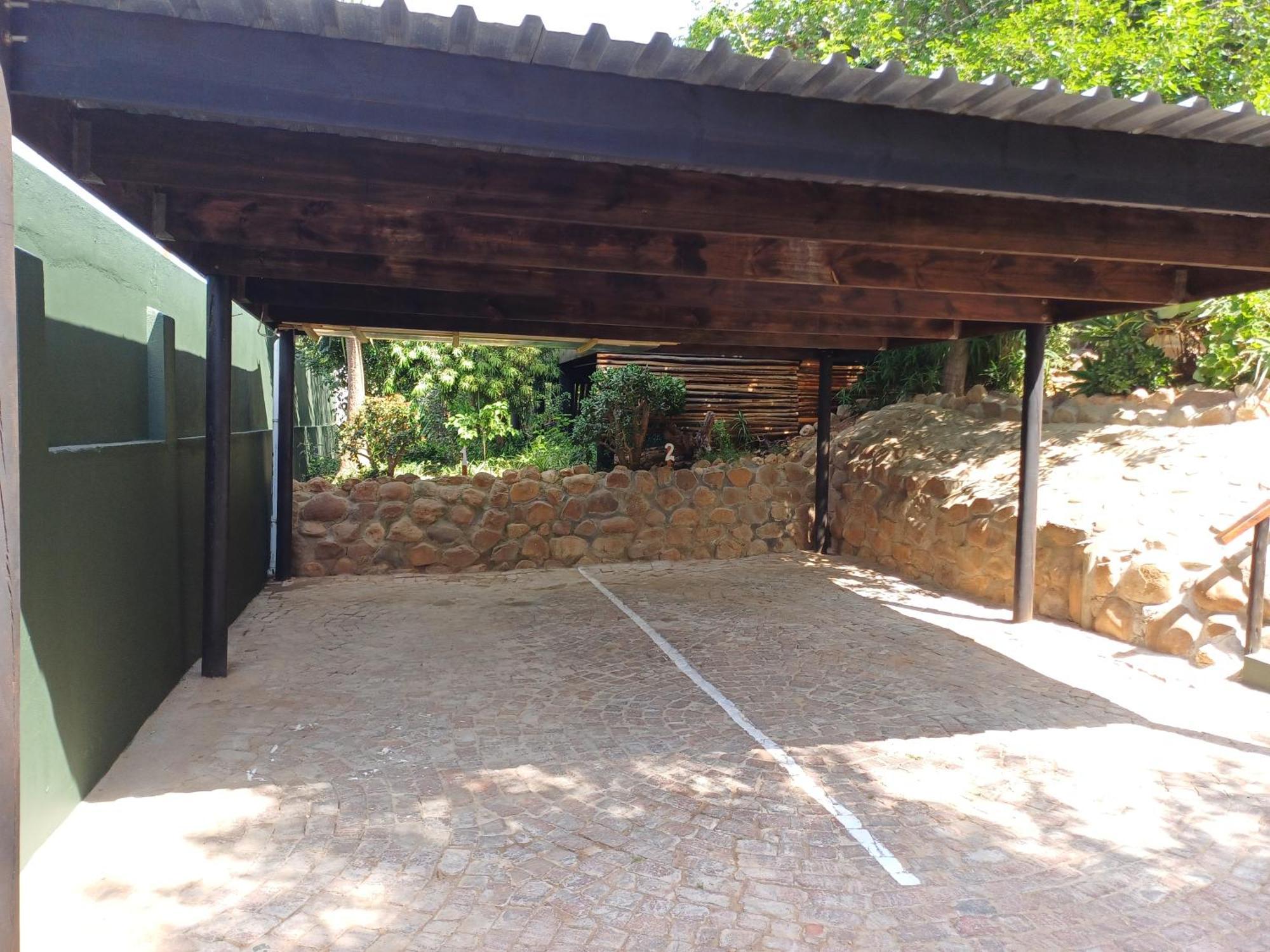 Owl'S Den 2 Apartment Oudtshoorn Exterior photo