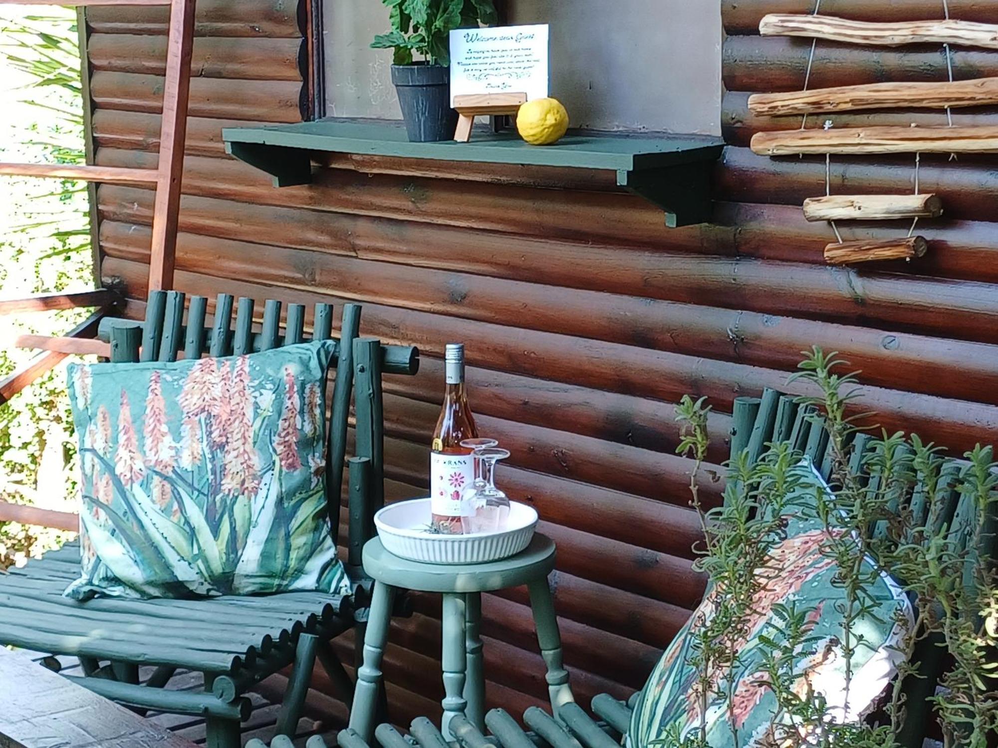 Owl'S Den 2 Apartment Oudtshoorn Exterior photo